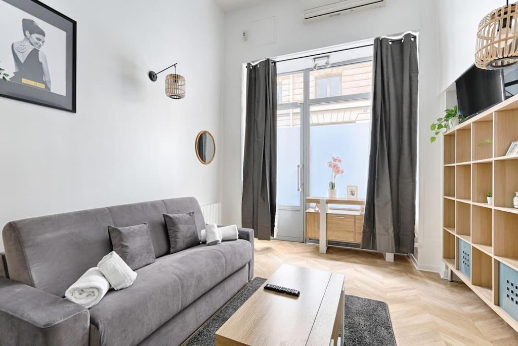 Sentier Historical Center III Charming Apartment Париж Екстериор снимка